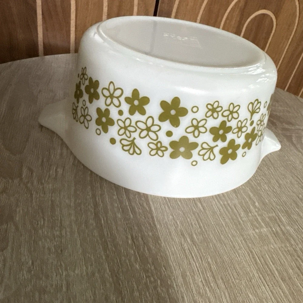 Spring Blossom Vint Pyrex Casserole Set 474-b 1.5qt & 472 1.5 pt.